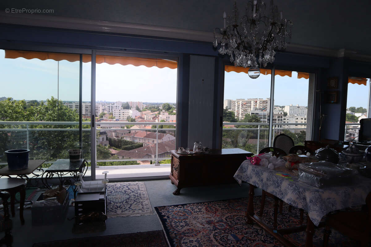 Exclusif - cauderan - parc bordelais - t5 avec grand balcon - cave et parking - photo 19