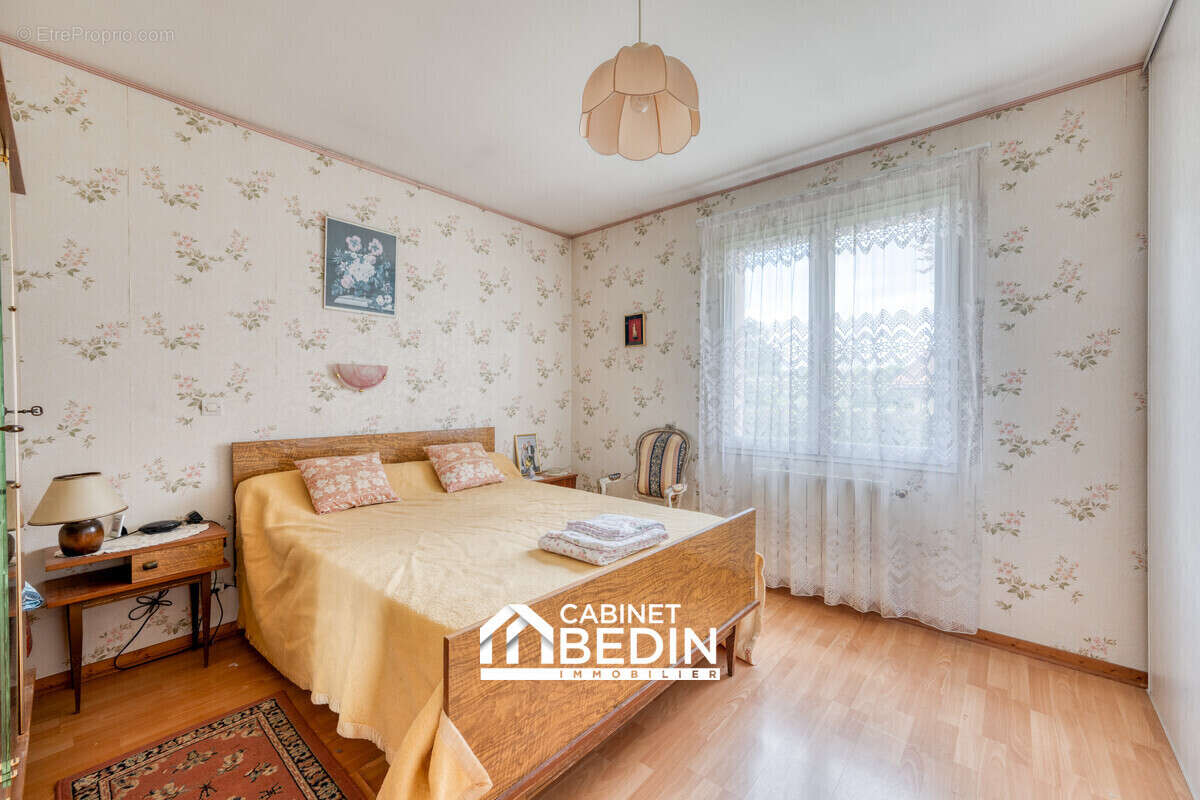 Maison à SAINT-MEDARD-EN-JALLES