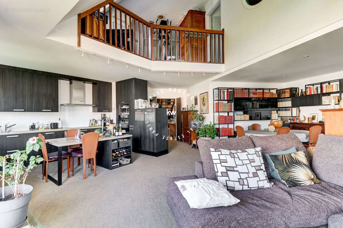 Appartement à SURESNES