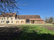 Maison à BELLEGARDE