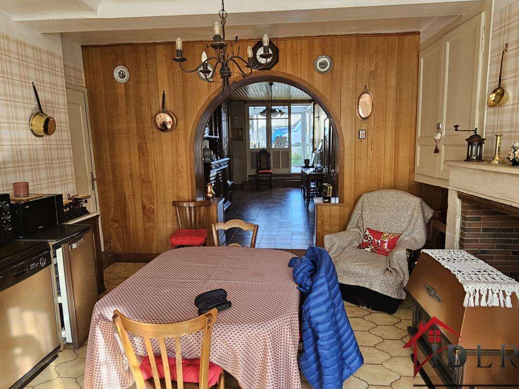 Maison 166 m² à Wassy  - photo 10