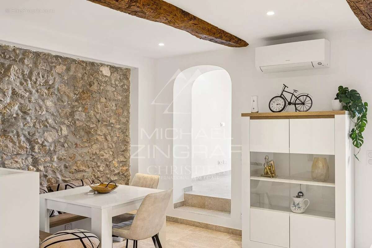 Duplex de charme au cœur du Vieil Antibes - photo 4