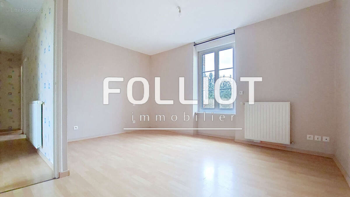 Maison à BOURGUENOLLES