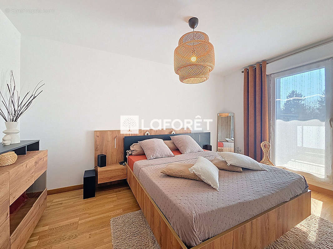 Appartement à BUELLAS