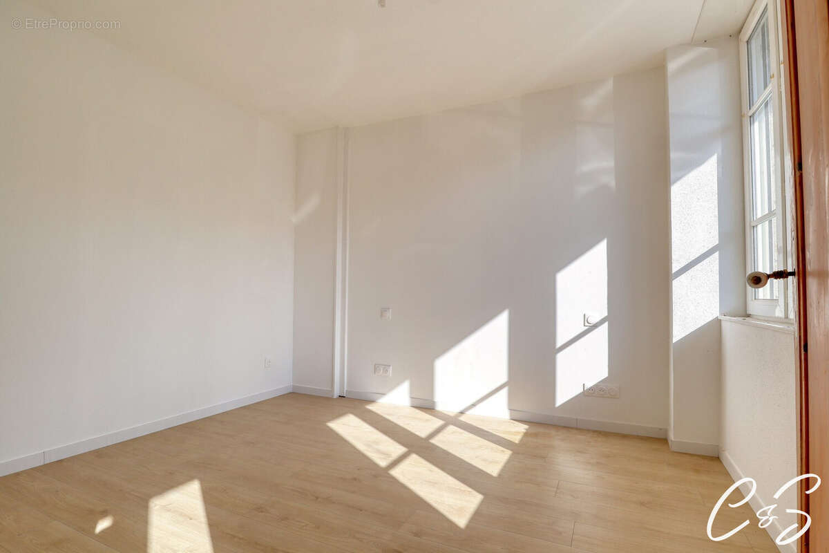 Appartement 58 m² à Loctudy  - photo 4