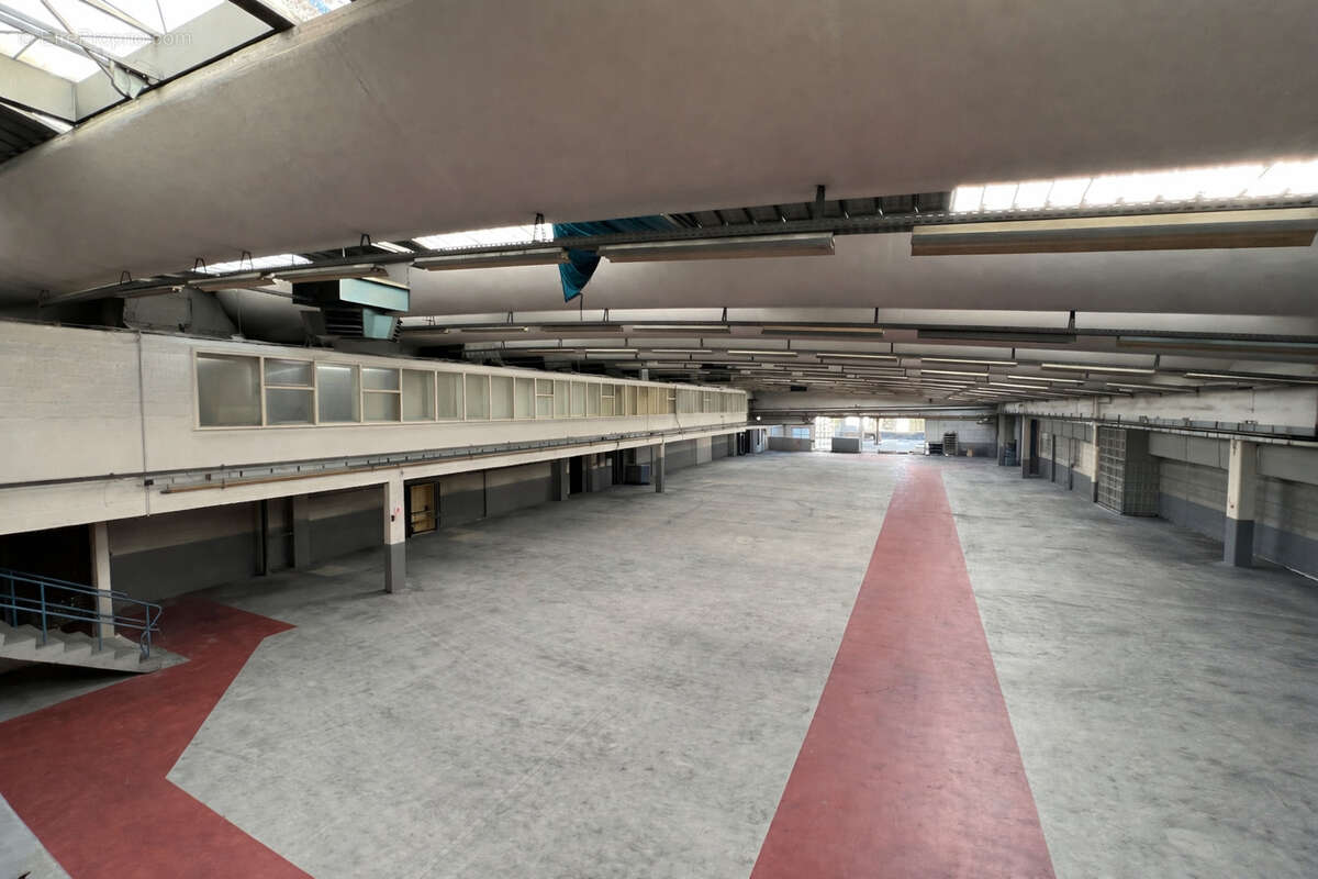 Commerce à FRESSENNEVILLE