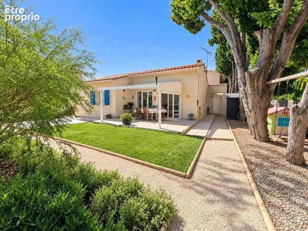 Maison à MAUSSANE-LES-ALPILLES