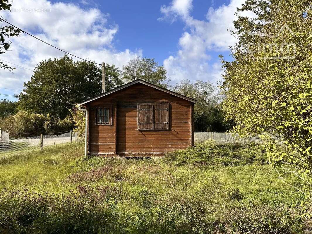 Maison à CONGIS-SUR-THEROUANNE