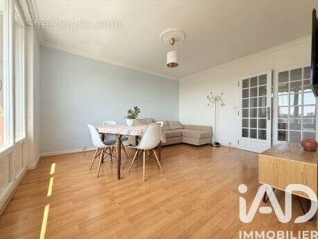 Photo 3 - Appartement à EPINAY-SUR-SEINE