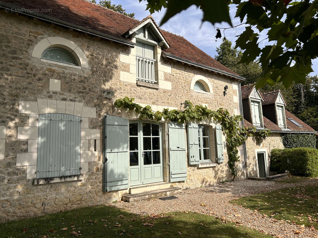 Maison à VERNEUIL-SUR-INDRE
