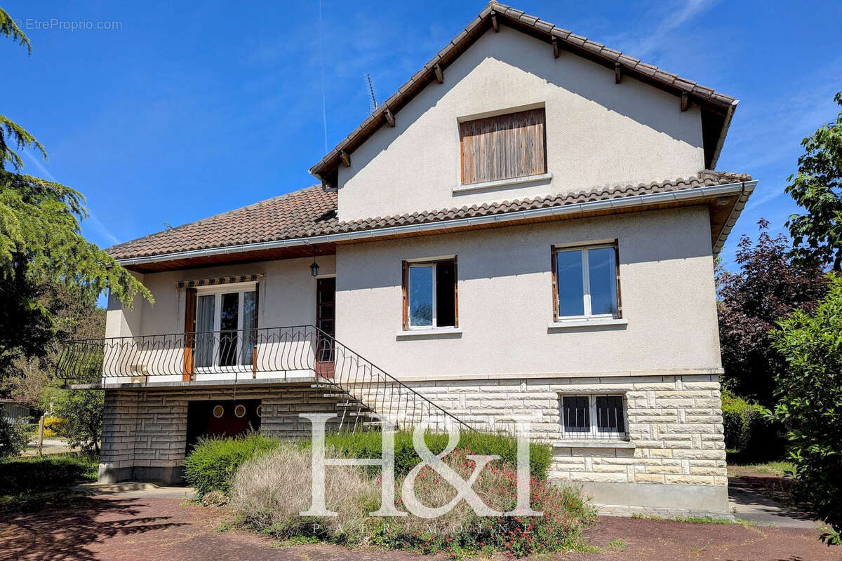 Maison à MIGNALOUX-BEAUVOIR
