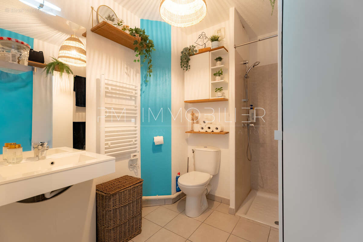 Appartement à MARSEILLE-3E