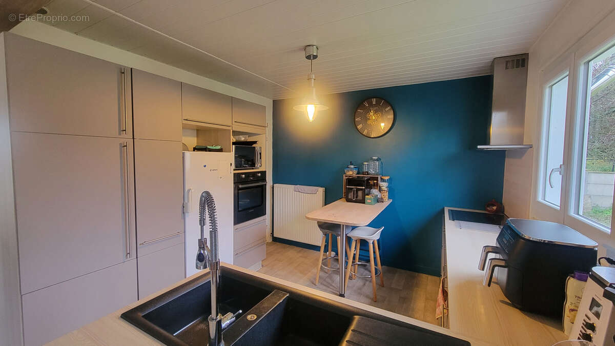 Maison à BAZOCHES-LES-BRAY