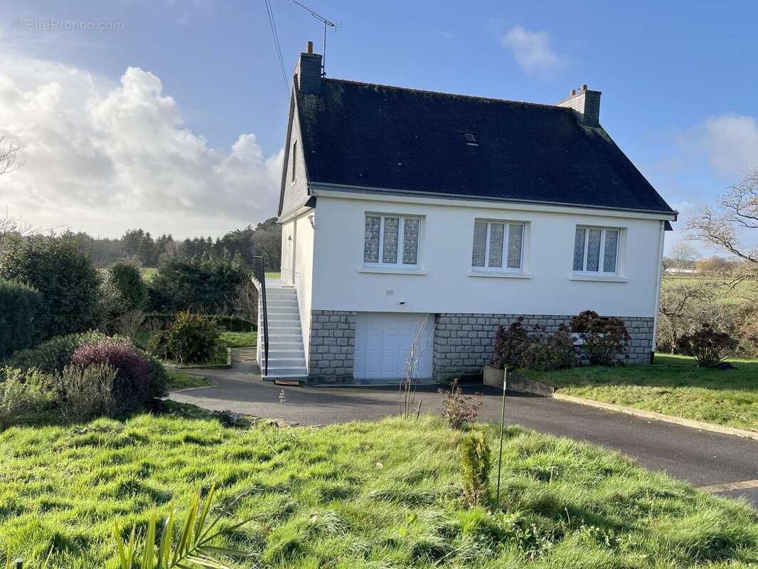 Maison à QUIMPERLE