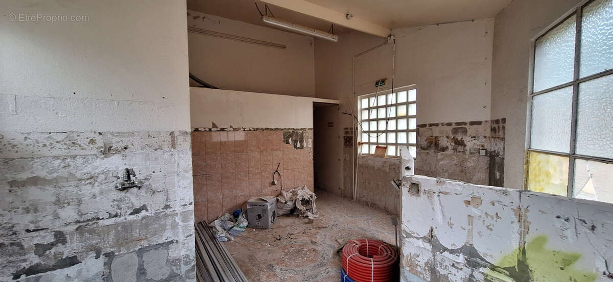 Maison à VILLENEUVE-L'ARCHEVEQUE