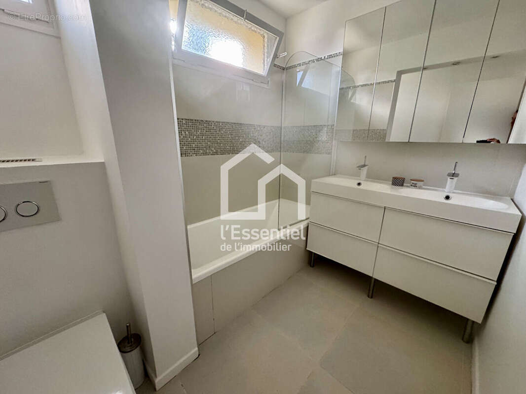 Appartement à MAISONS-LAFFITTE