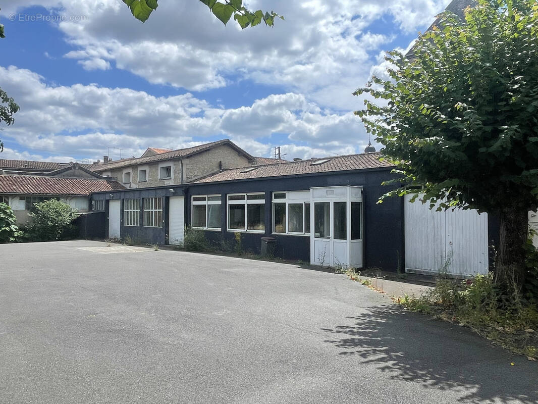 Appartement à COGNAC