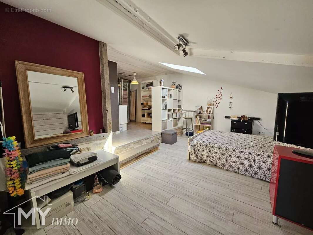 Maison à PORT-SAINTE-FOY-ET-PONCHAPT