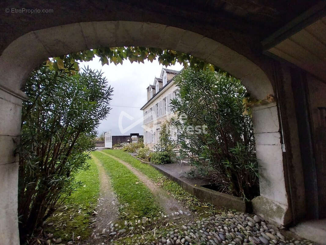 Autre à BENEJACQ