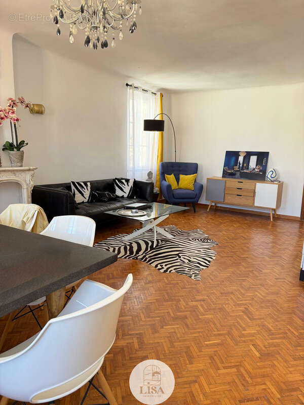 Appartement à MARSEILLE-6E