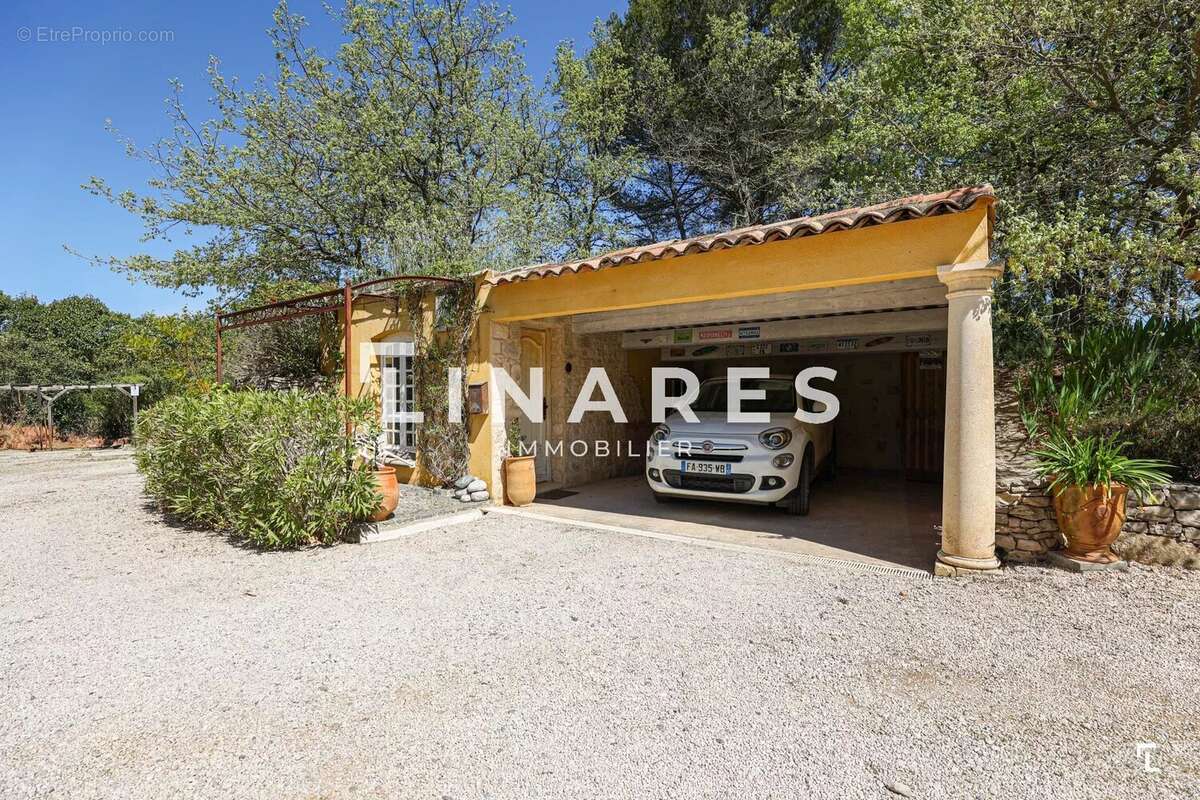 Maison à TRETS