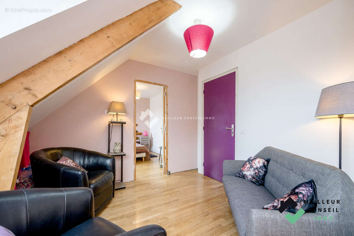 Maison 184 m² à Yffiniac  - photo 9