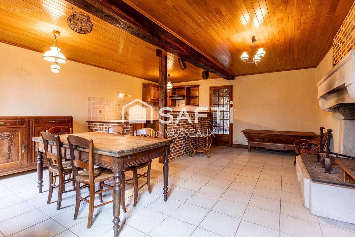 Photo 3 - Maison à ECURAS