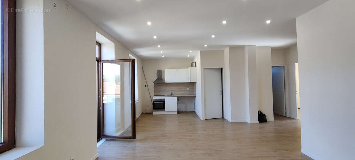 Appartement à LANCRANS