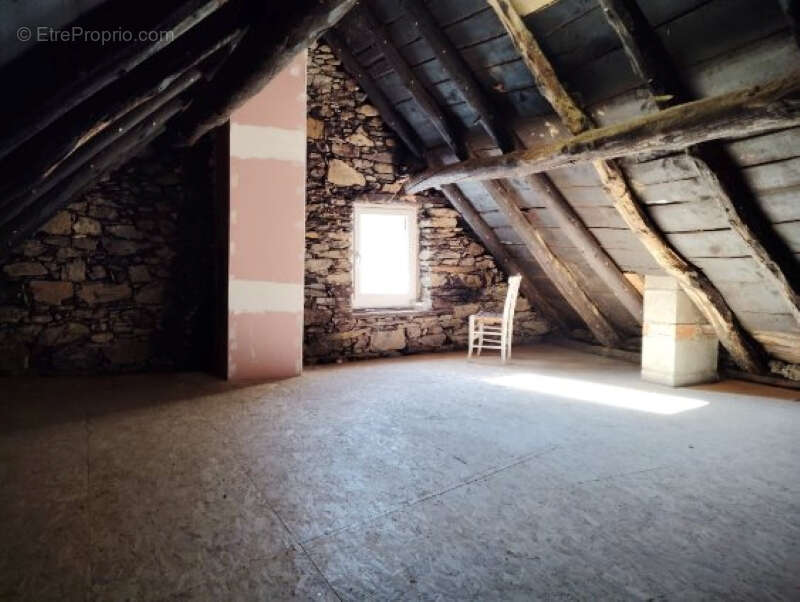 Maison à MASSAT