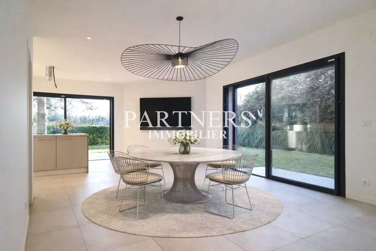 Maison à AIX-EN-PROVENCE