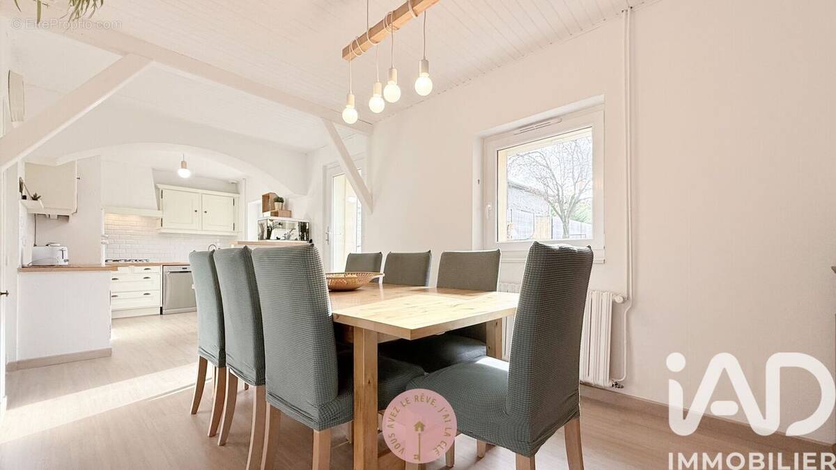 Photo 1 - Maison à COURCELLES-CHAUSSY