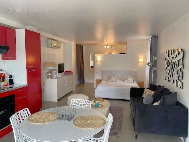 Cassis - Vente villa composée de plusieurs logements - photo 11