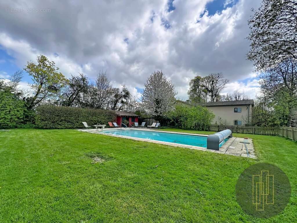 Maison à SAINTE-EUPHEMIE