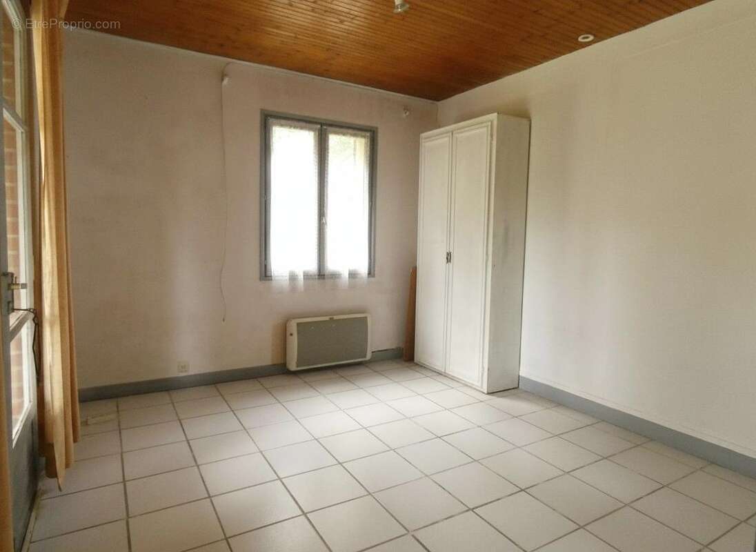 Maison 130 m² à Dampierre-En-Burly  - photo 9