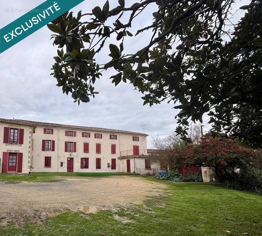 Photo 1 - Appartement à PAMPLIE