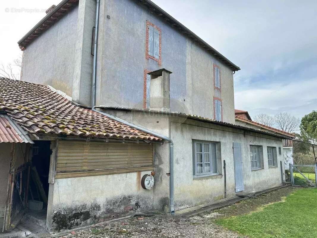 Maison à SAINT-PE-DELBOSC