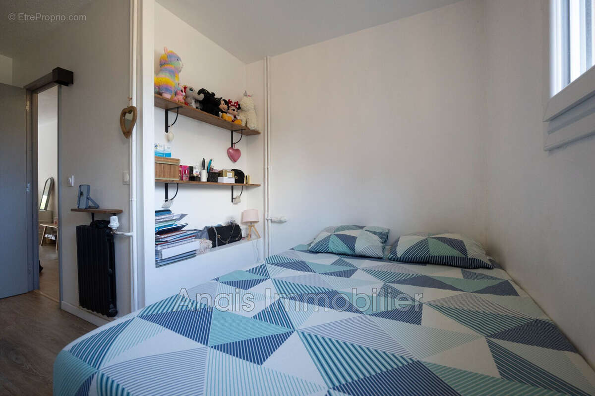 Appartement à COGOLIN