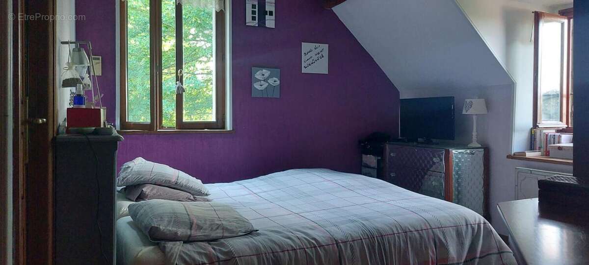 Maison à VILLENEUVE-EN-MONTAGNE