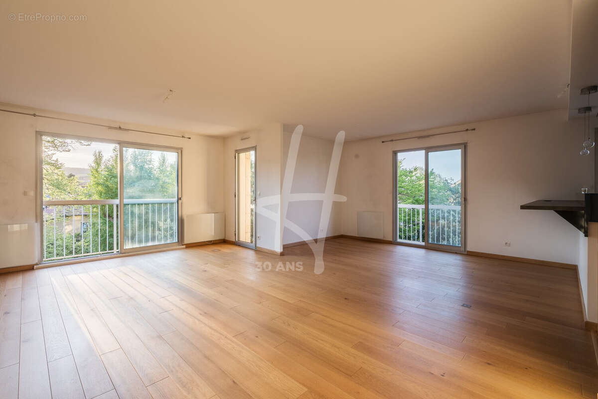 Appartement à LE BAN-SAINT-MARTIN