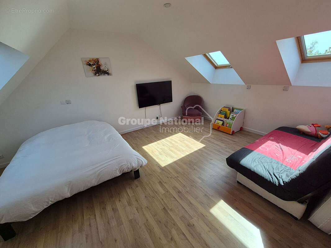 Maison à SAINT-CREPIN-IBOUVILLERS