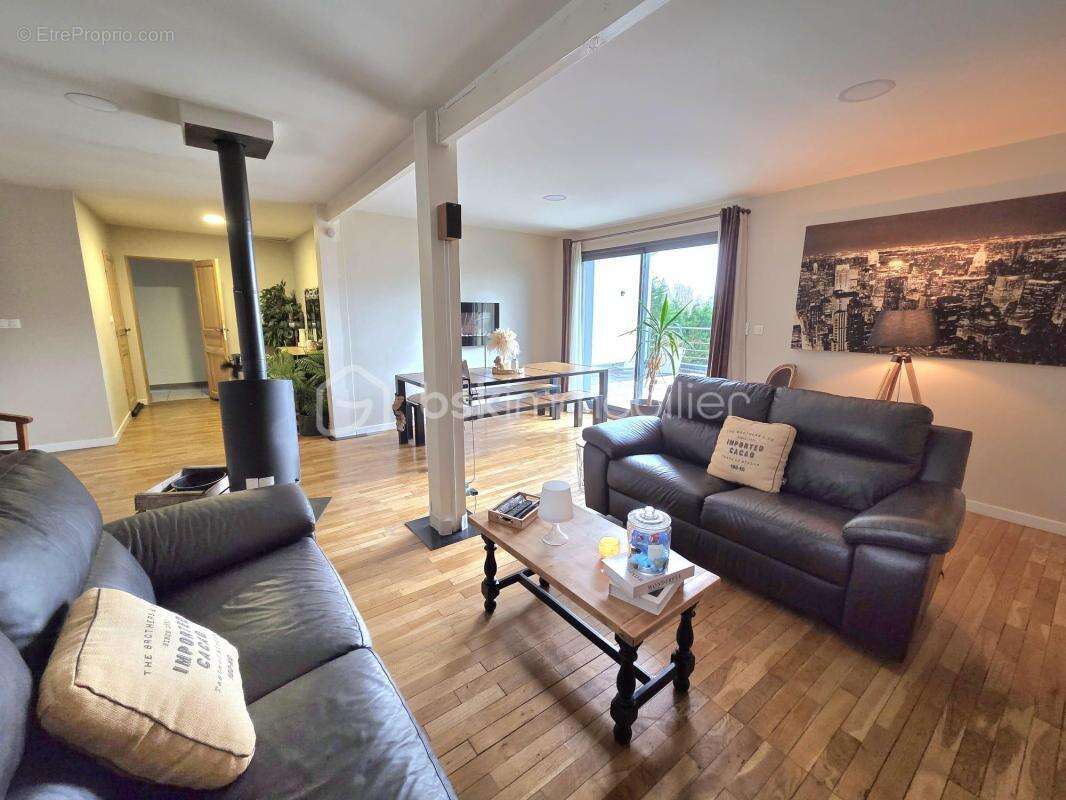 Maison à SAVONNIERES