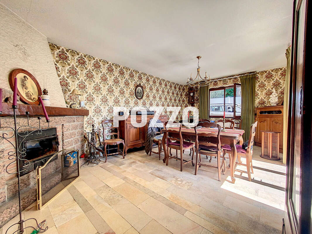 Maison à BREVILLE-SUR-MER