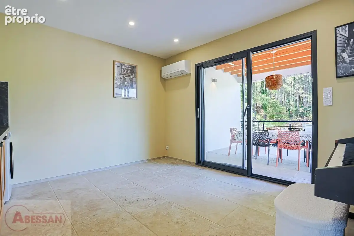 Maison 5 pièces 130 m² à vendre à Les Vans (07140) - photo 17
