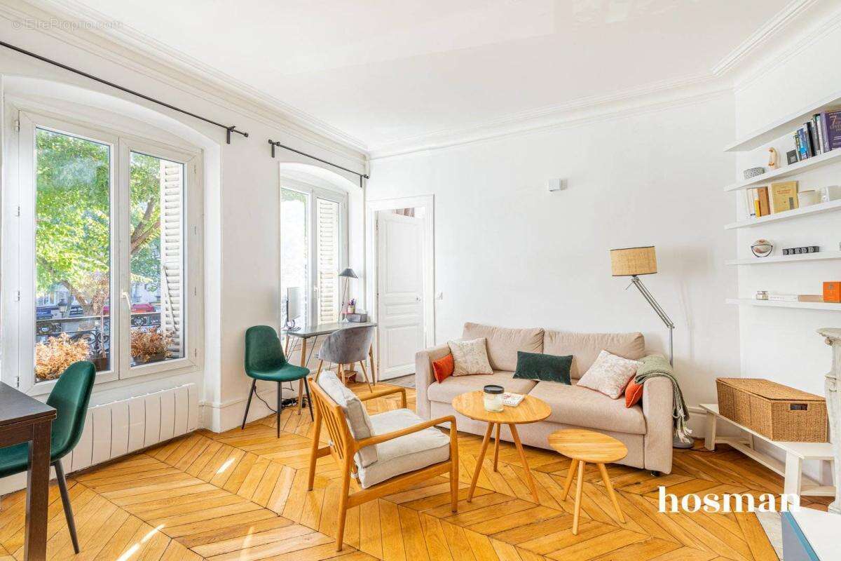 Appartement à PARIS-10E