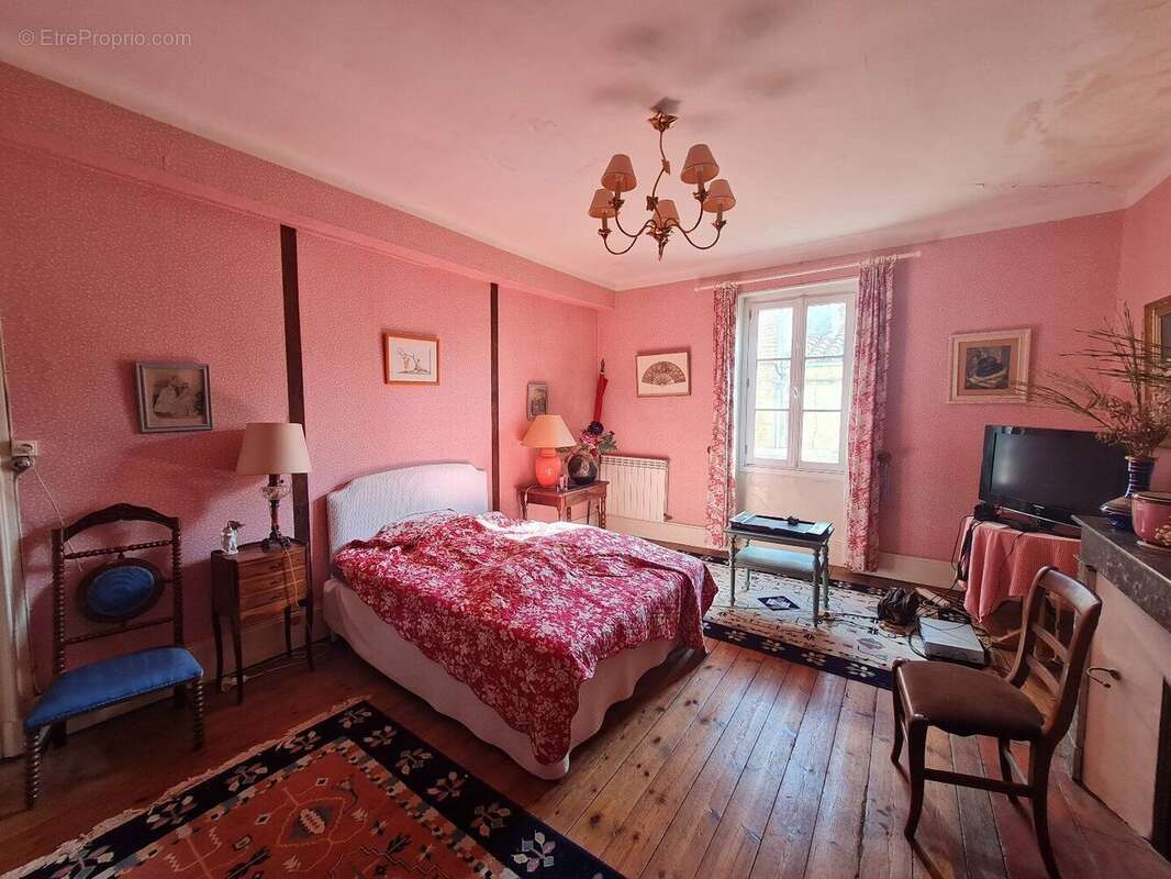 Maison à LECTOURE