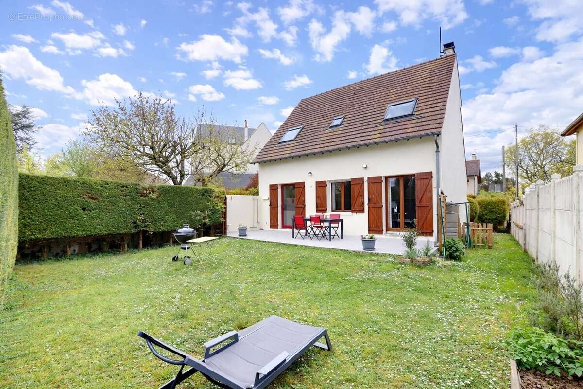 Maison à NEUILLY-PLAISANCE