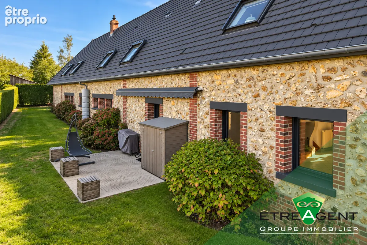 Maison ÉPREVILLE-PRÈS-LE-NEUBOURG - 400 m² - 5 chambres - photo 4