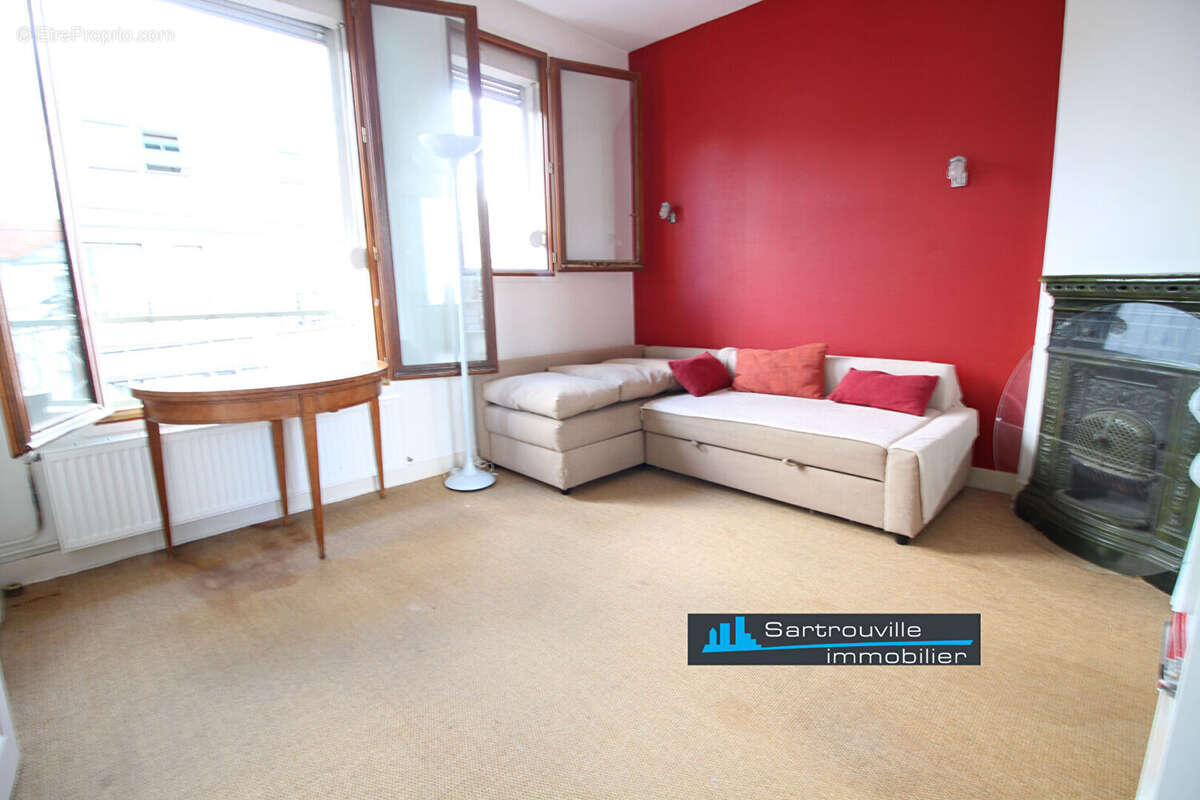 Maison à SARTROUVILLE