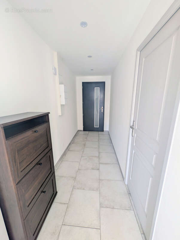 Appartement à SAINTE-SAVINE