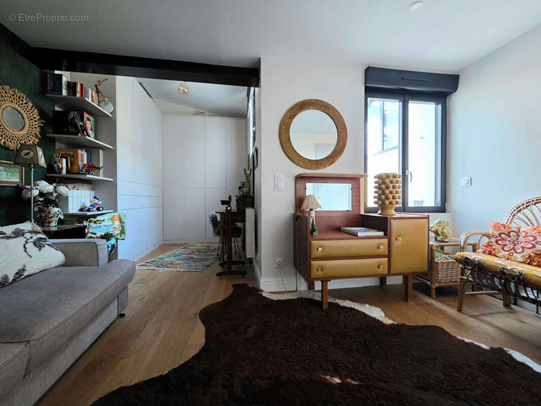 Appartement à BORDEAUX